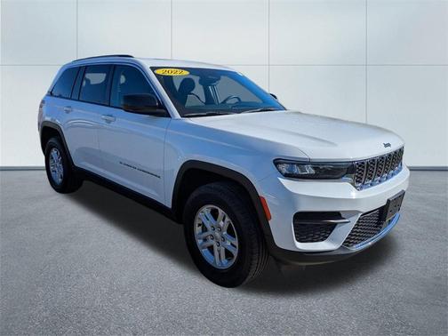 2022 Jeep Grand Cherokee Laredo