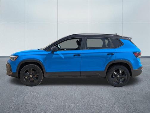2025 Volkswagen Taos 1.5T SE Black