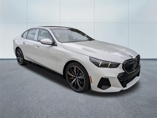 2026 BMW 550e xDrive