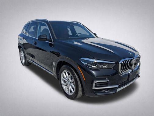 Black Sapphire Metallic 2023 BMW X5 xDrive40i