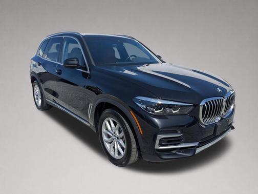 Black Sapphire Metallic 2023 BMW X5 xDrive40i