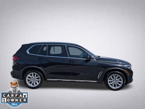 Black Sapphire Metallic 2023 BMW X5 xDrive40i