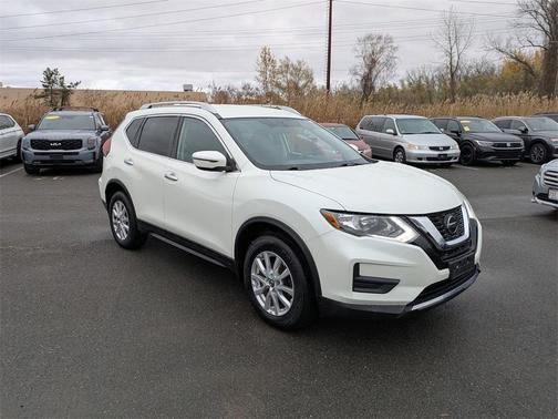 2018 Nissan Rogue SV