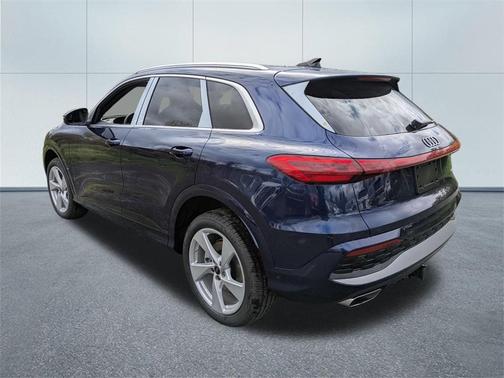 2025 Audi Q5 2.0T quattro Premium