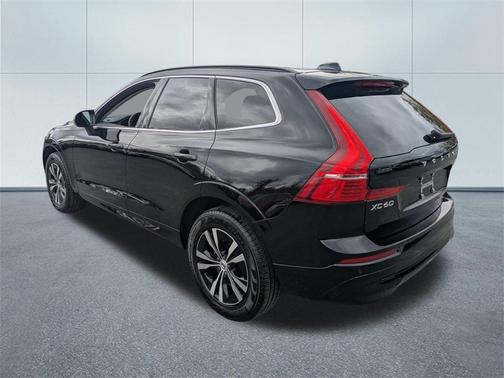 2023 Volvo XC60 B5 Core