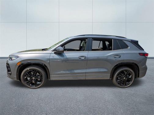 2025 Volkswagen Tiguan 2.0T SE R-Line Black