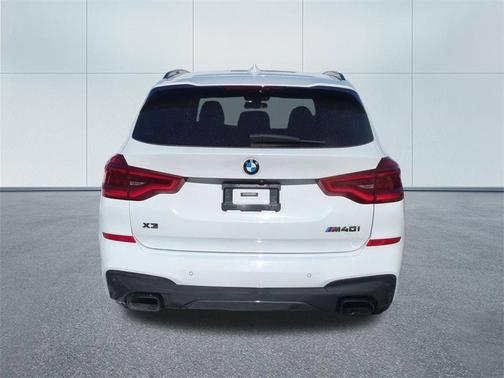 2018 BMW X3 M40i
