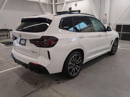 Alpine White 2023 BMW X3 xDrive30i