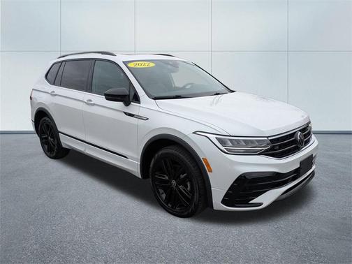 2022 Volkswagen Tiguan 2.0T SE R-Line Black
