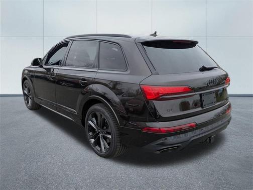 2026 Audi Q7 55 Premium Plus