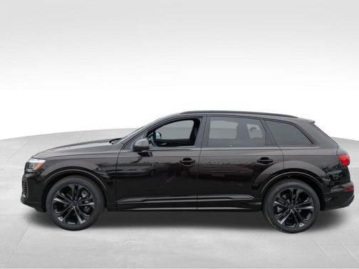 2026 Audi Q7 55 Premium Plus