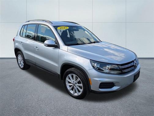 2017 Volkswagen Tiguan Limited 2.0T