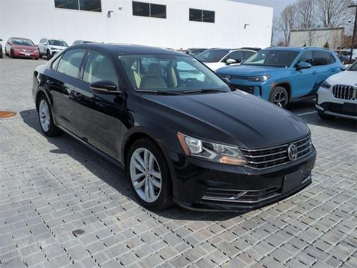 2019 Volkswagen Passat 2.0T Wolfsburg