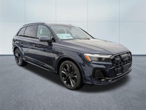 2026 Audi Q7 55 Premium Plus