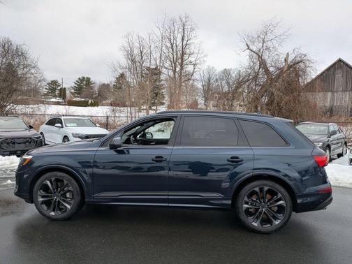 2026 Audi Q7 55 Premium Plus