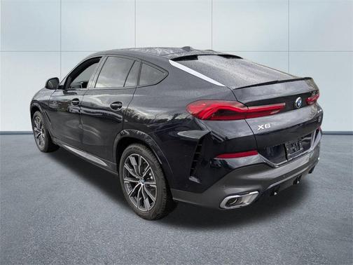 2026 BMW X6 xDrive40i