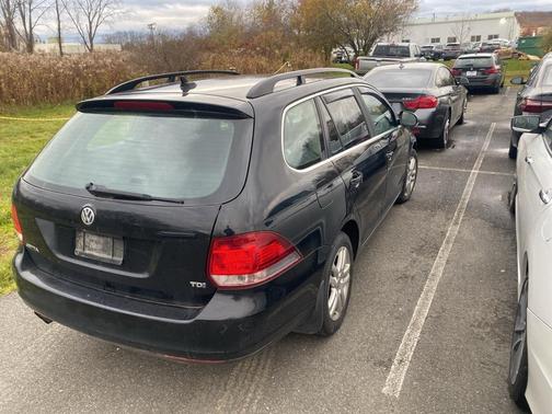 2014 Volkswagen Jetta SportWagen TDI