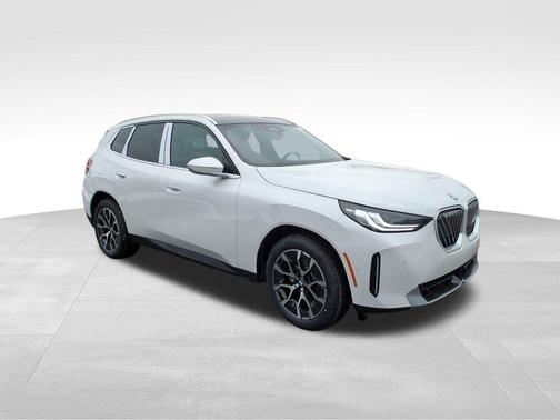 Mineral White Metallic 2026 BMW X3 30 xDrive
