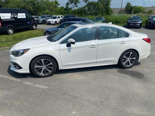 2018 Subaru Legacy 3.6R Limited