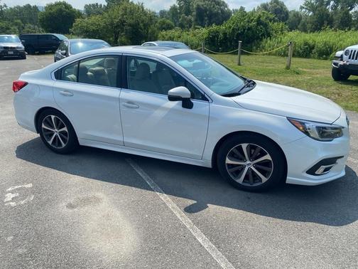 2018 Subaru Legacy 3.6R Limited