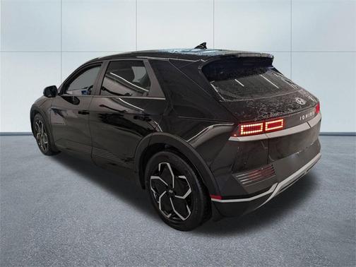 2022 Hyundai IONIQ 5 SE