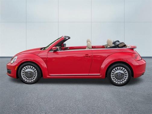 2016 Volkswagen Beetle 1.8T SE