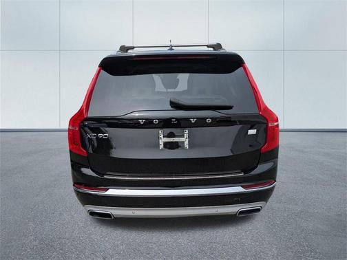 2021 Volvo XC90 Recharge Plug-In Hybrid T8 Inscription Expression 7 Passenger