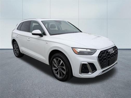 2024 Audi Q5 45 S line quattro Premium
