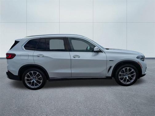 2022 BMW X5 PHEV xDrive45e