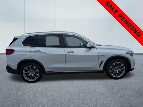 2022 BMW X5 PHEV xDrive45e