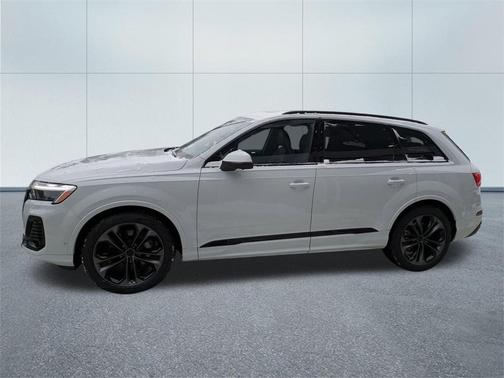 2026 Audi Q7 55 Premium Plus