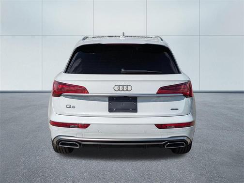 2022 Audi Q5 45 S line quattro Premium