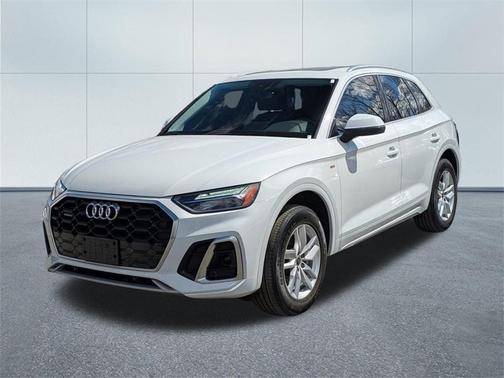 2022 Audi Q5 45 S line quattro Premium