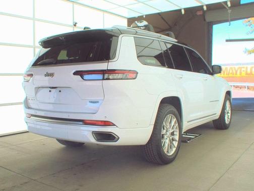 2021 Jeep Grand Cherokee L Summit