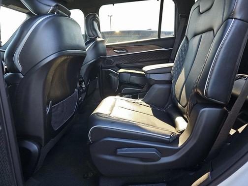 2021 Jeep Grand Cherokee L Summit