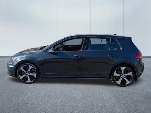 2017 Volkswagen Golf GTI SE 4-Door
