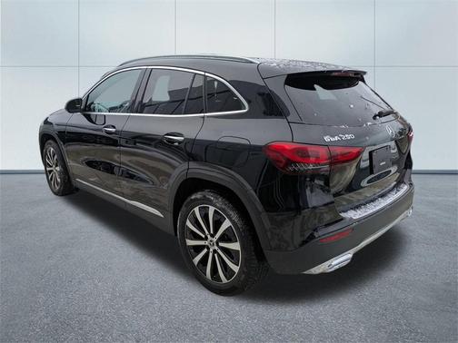 2023 Mercedes-Benz GLA 250 Base 4MATIC