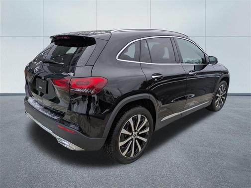 2023 Mercedes-Benz GLA 250 Base 4MATIC