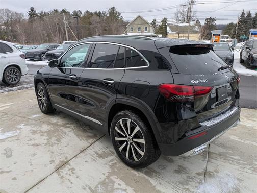 2023 Mercedes-Benz GLA 250 Base 4MATIC