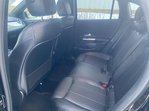 2023 Mercedes-Benz GLA 250 Base 4MATIC