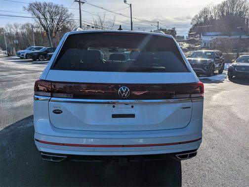 2025 Volkswagen Atlas 2.0T SEL Premium R-Line