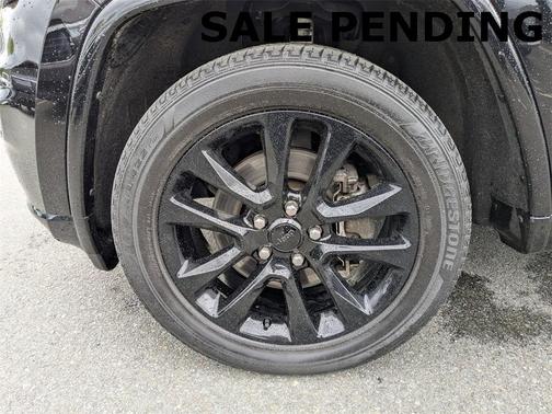 2022 Jeep Grand Cherokee WK Laredo