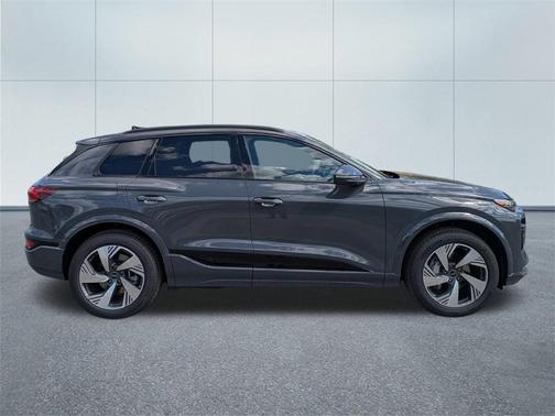 2025 Audi Q6 e-tron Premium