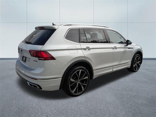 2022 Volkswagen Tiguan 2.0T SEL R-Line