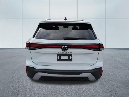2025 Volkswagen Tiguan 2.0T S