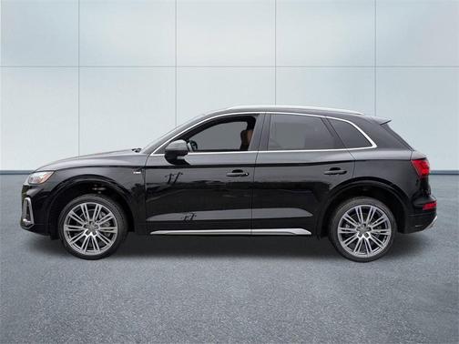 2023 Audi Q5 45 S line quattro Premium