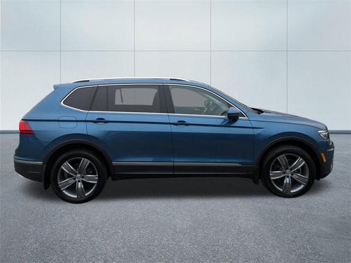 2019 Volkswagen Tiguan 2.0T SEL Premium