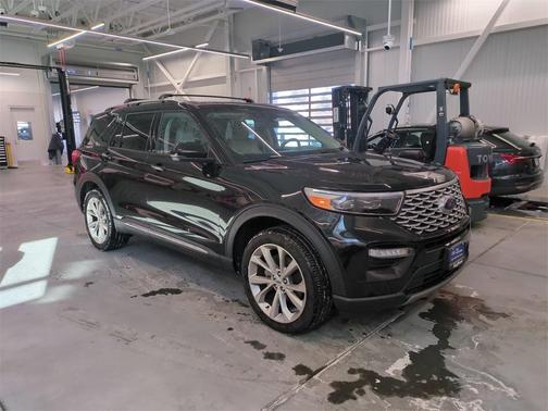 2023 Ford Explorer Platinum