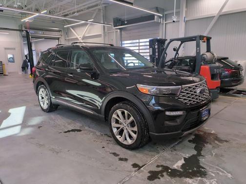 2023 Ford Explorer Platinum