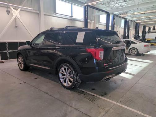 2023 Ford Explorer Platinum